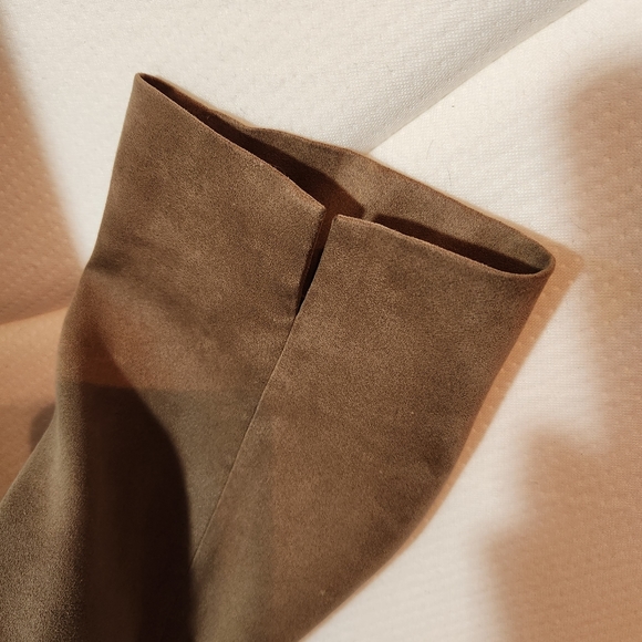 Talbots Long Sleeve Tan Top Size 10 - Picture 6 of 12